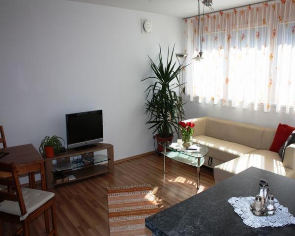 Ferienwohnung Nadja Schruns Exteriör bild